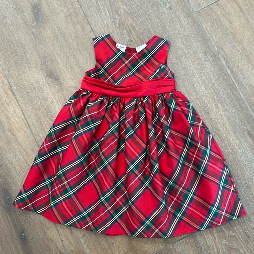 Blueberi boulevard girls dress. Size 4. Color red plaid.